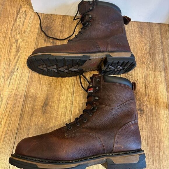 Mens leather boots. Size 14 wide. New condition. Slip/oil resistant. - Picture 8 of 11